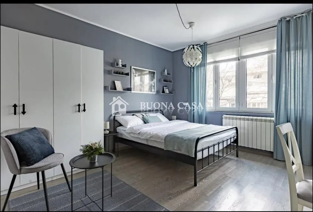 Prodaja, trosoban stan, 80m², Stari Grad, Beograd