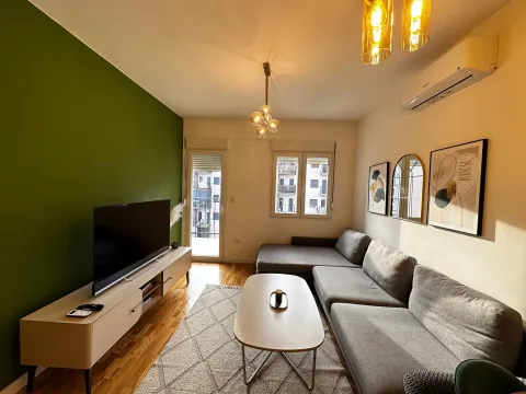 Izdavanje, dvosoban stan, 45m², Zabjelo, Podgorica - image 2