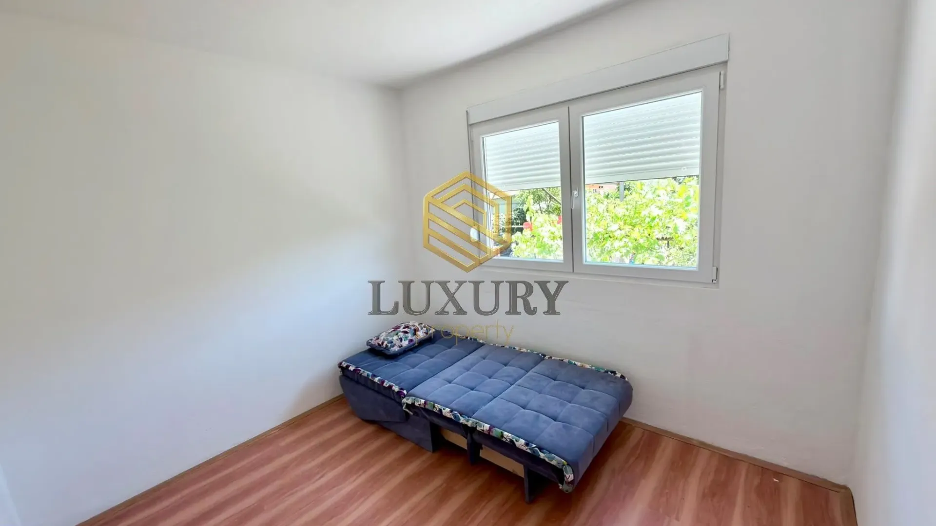 Rent, three bedroom apartment, 100m², Stari Aerodrom, Podgorica