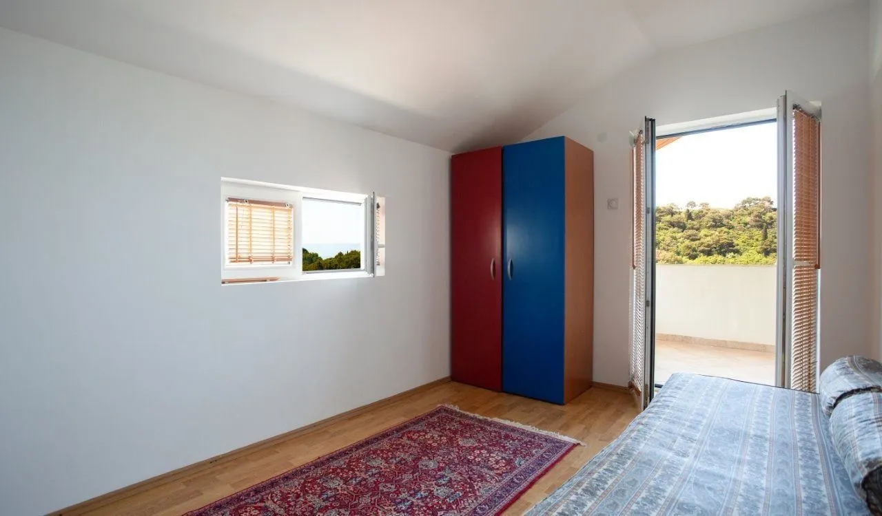 Sale, one bedroom apartment, 69m², Petrovac, Budva