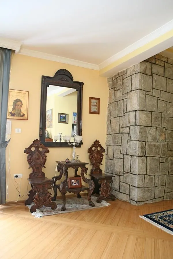 Prodaja, kuća, 400m², Gospoština, Budva