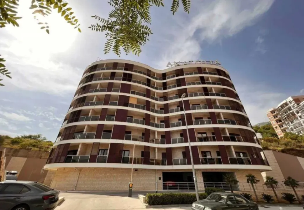 Prodaja, jednosoban stan, 46m², Bečići, Budva