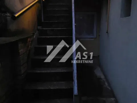 Izdavanje, jednosoban stan, 29m², Salajka, Novi Sad Sve Podlokacije - image 3