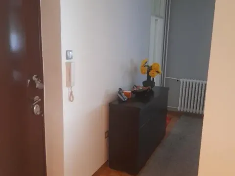 Izdavanje, četvorosoban stan, 86m², Novo naselje, Novi Sad - image 22