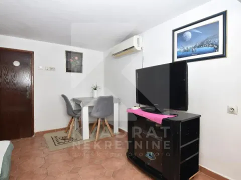 Rent, one bedroom apartment, 30m², Preko Morače, Podgorica - image 3