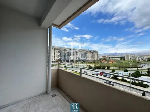Izdavanje, jednosoban stan, 49m², Central Point, Podgorica - image 12