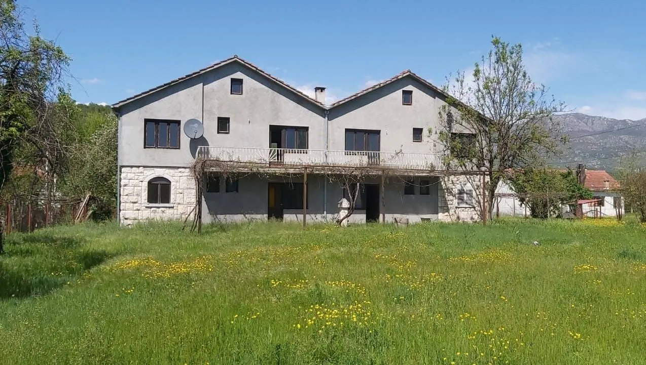 Prodaja, kuća, 360m², Pažići, Danilovgrad