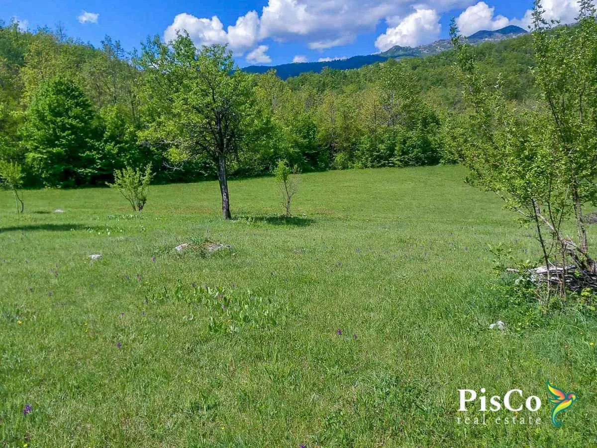 Prodaja, plac, Nikšić, Crna Gora