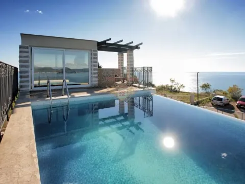 Prodaja, kuća, 250m², Budva, Crna Gora