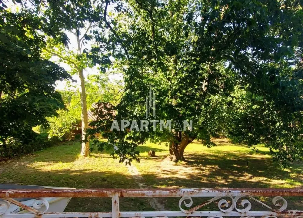 Sale, house, 320m², Sremčica, Beograd