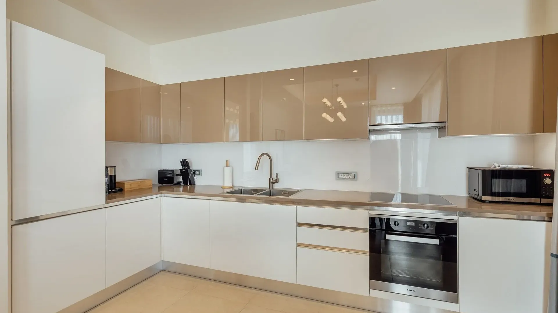 Prodaja, dvosoban stan, 290m², Portonovi, Herceg Novi