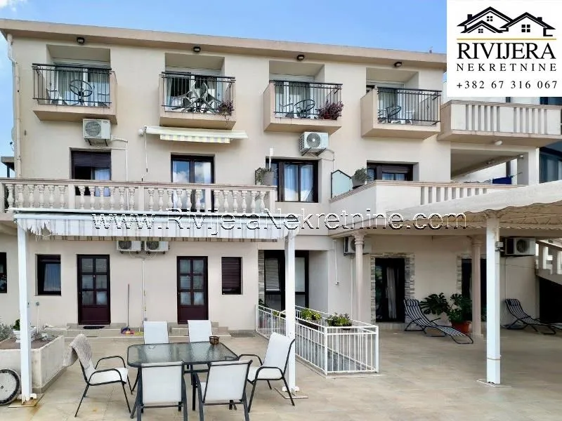 Sale, house, 370m², Đuraševići, Tivat