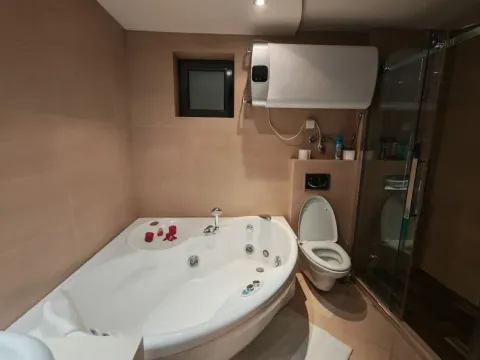Sale, two bedroom apartment, 111m², Gospoština, Budva - image 19