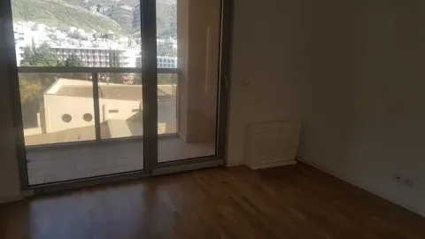 Prodaja, trosoban stan, 79m², Bečići, Budva - image 9
