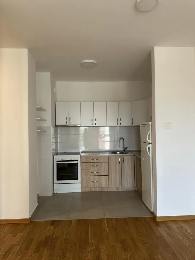 Rent, two bedroom apartment, 42m², Adamovićevo Naselje, Novi Sad Sve Podlokacije