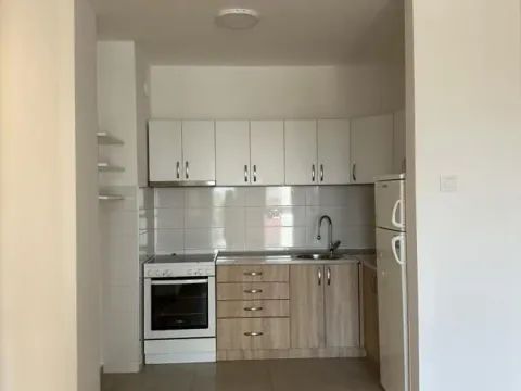 Rent, two bedroom apartment, 42m², Adamovićevo Naselje, Novi Sad Sve Podlokacije - image 2