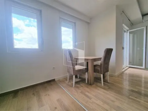 Izdavanje, stan, 33m², Centar, Podgorica - image 4