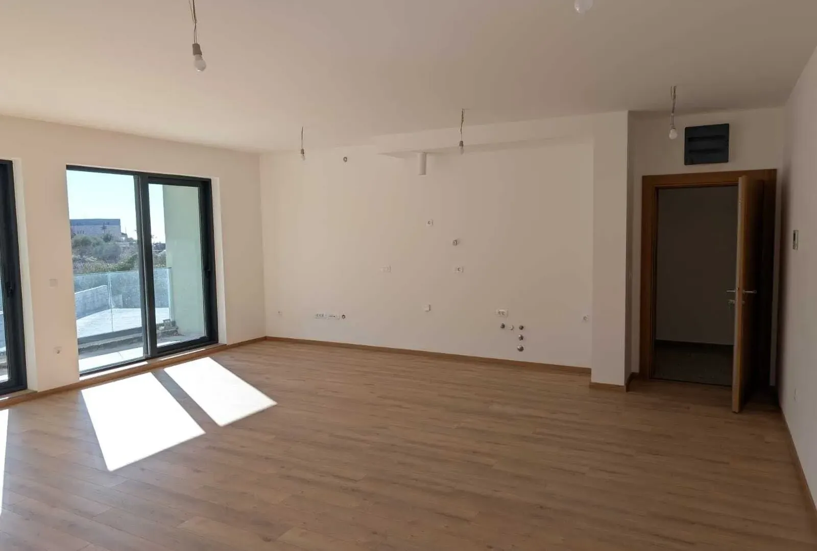 Sale, apartment, 93m², Kamenovo, Budva