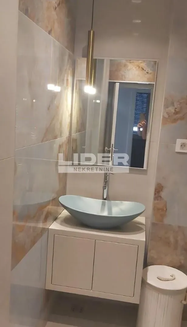 Rent, three bedroom apartment, 67m², Tašmajdan, Palilula Sve Podlokacije