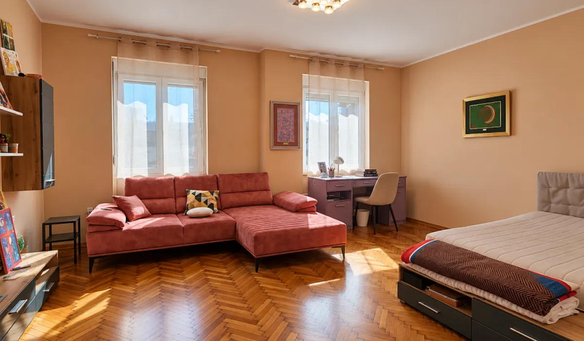Prodaja, dvosoban stan, 64m², Čubura, Beograd