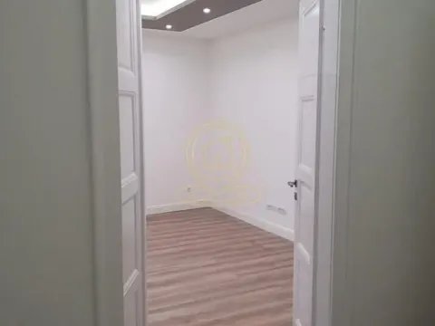 Rent, office space, 130m², Vračar Hram, Vračar Sve Podlokacije - image 4