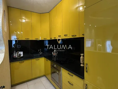 Prodaja, trosoban stan, 98m², City Kvart, Podgorica - image 9