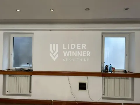 Izdavanje, poslovni prostor, 175m², Stari Grad, Beograd - image 10