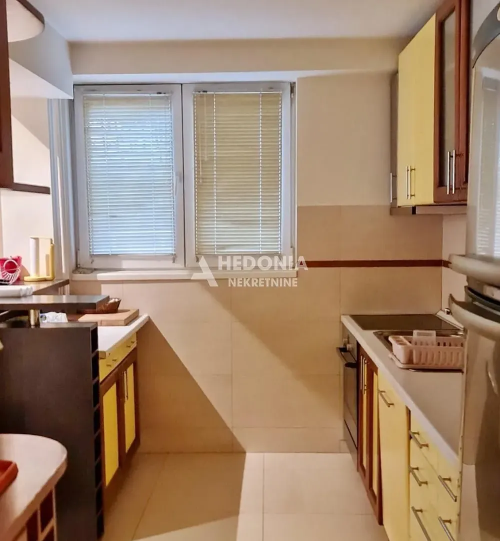 Rent, three bedroom apartment, 71m², Dušanovac, Voždovac Sve Podlokacije