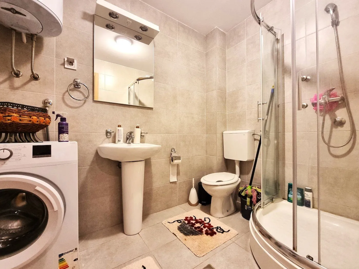 Izdavanje, stan, 69m², Stari Aerodrom, Podgorica