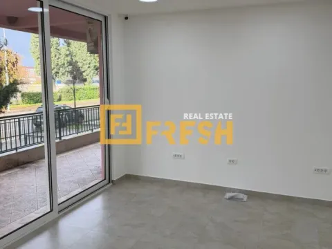 Prodaja, poslovni prostor, 57m², Krivi Most, Podgorica - image 3