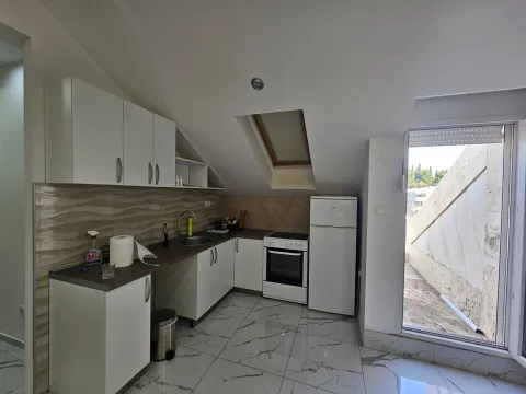 Izdavanje, stan, 47m², Ljubović, Podgorica - image 7
