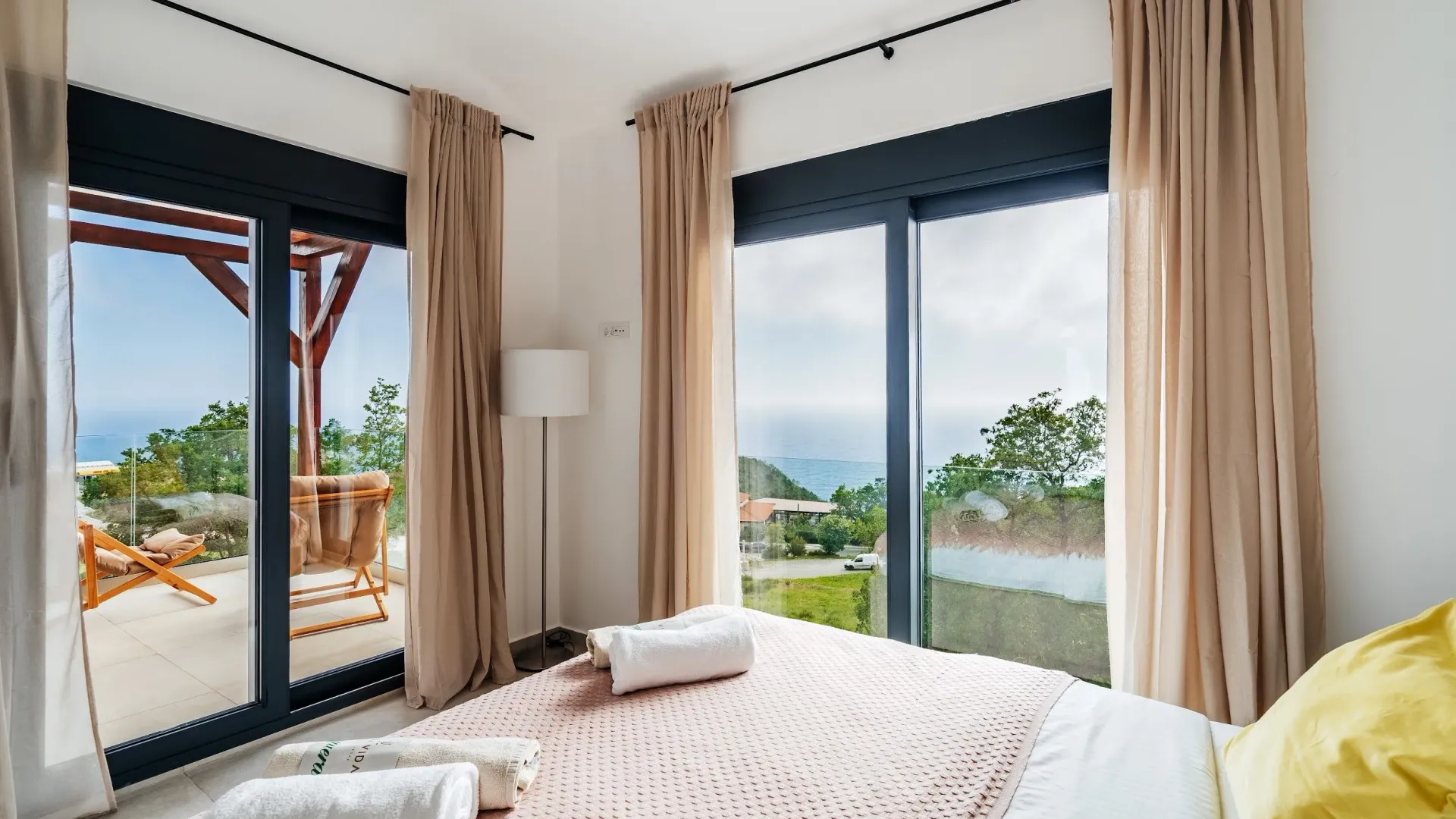 Prodaja, kuća, 114m², Blizikuće, Budva