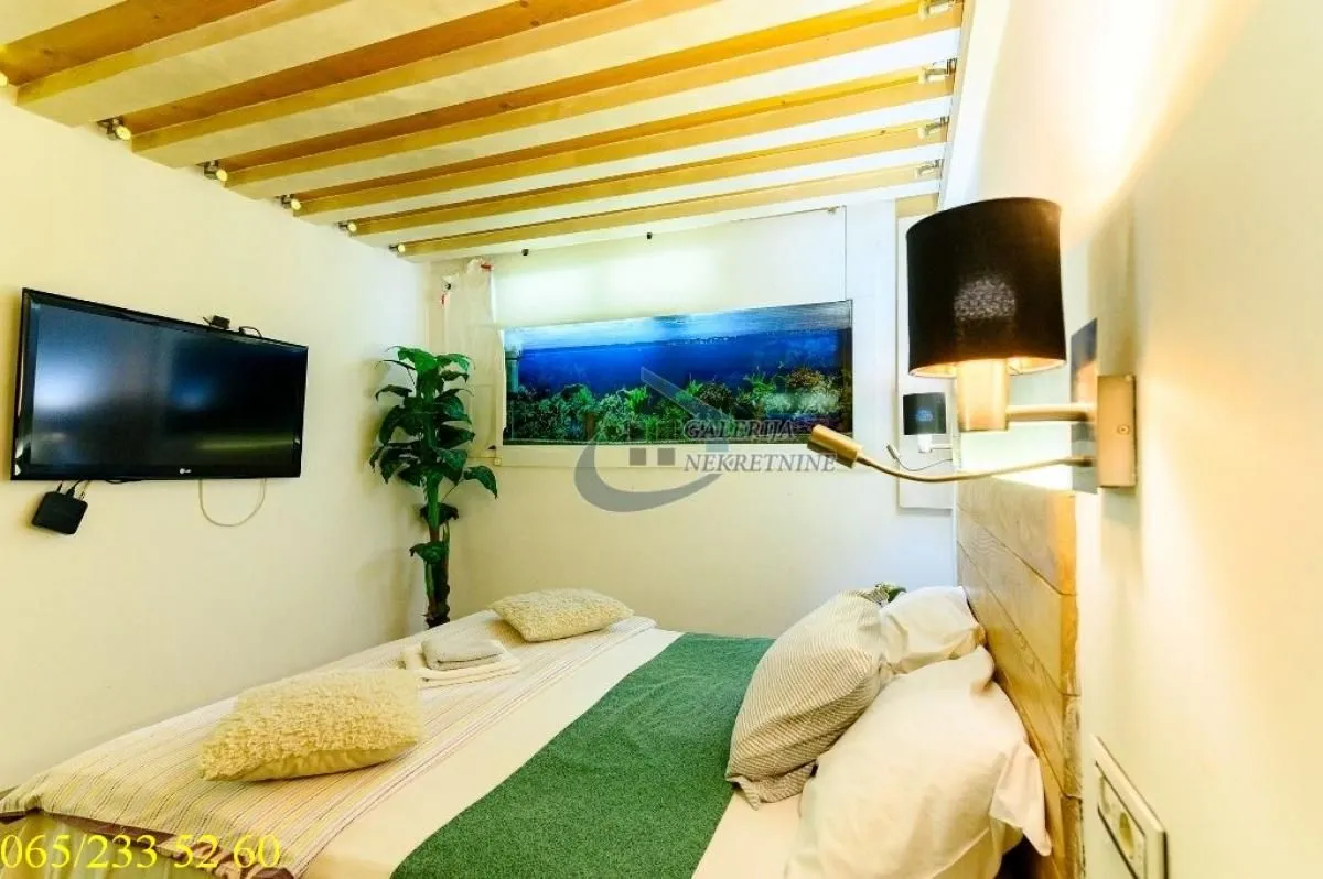 Prodaja, dvosoban stan, 44m², Cvetni Trg, Vračar Sve Podlokacije