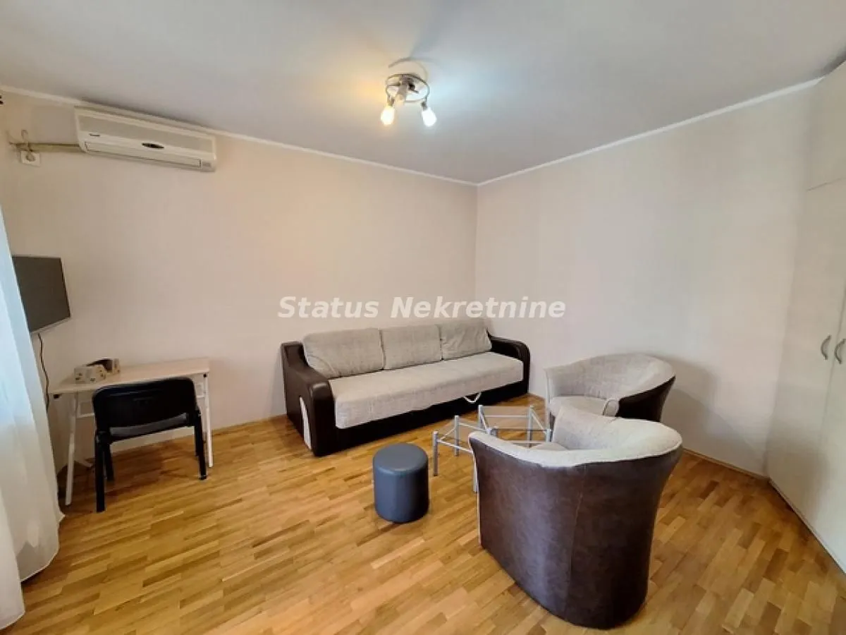 Rent, one bedroom apartment, 31m², Grbavica, Novi Sad Sve Podlokacije