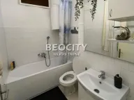 Izdavanje, dvosoban stan, 60m², Centar, Novi Sad - image 9