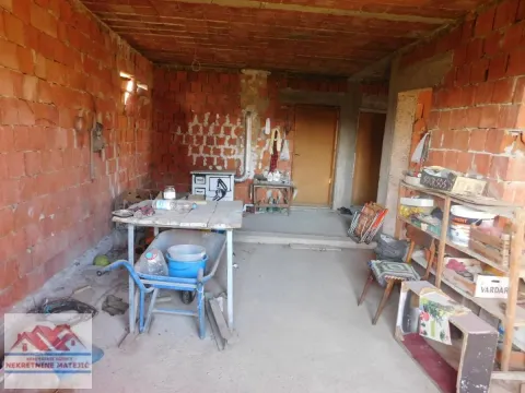 Prodaja, kuća, 300m², Kragujevac, Srbija - image 7