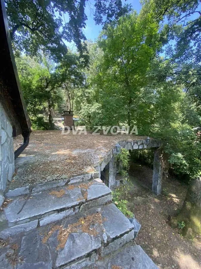 Prodaja, kuća, 270m², Čortanovci, Inđija
