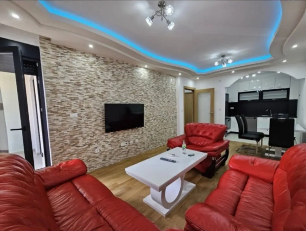 Izdavanje, jednosoban stan, 52m², City Kvart, Podgorica