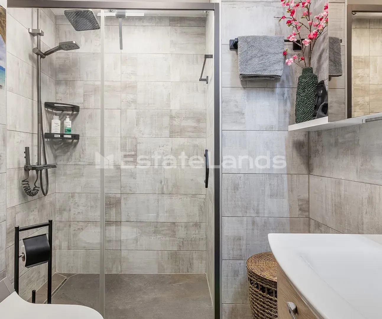 Prodaja, dvosoban stan, 85m², Dobrota, Kotor