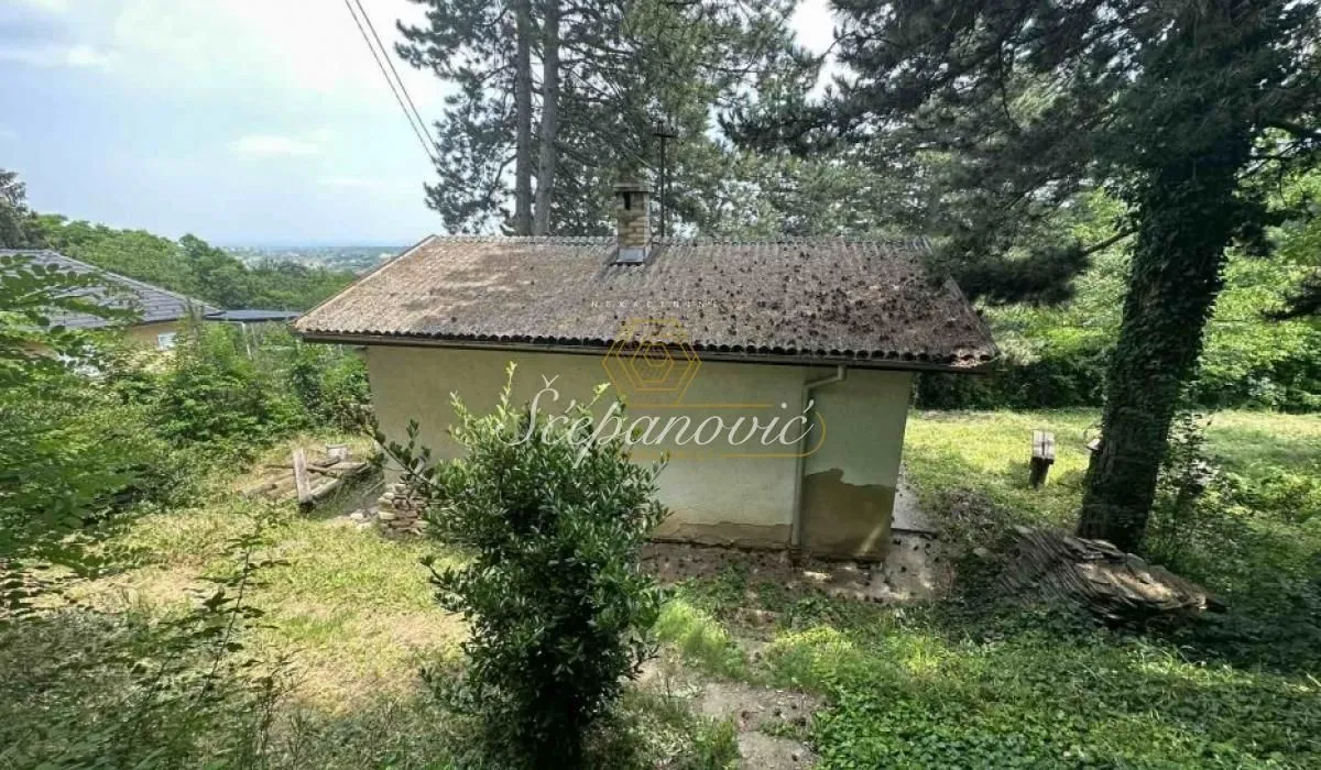 Prodaja, plac, 721m², Petrovaradin, Novi Sad
