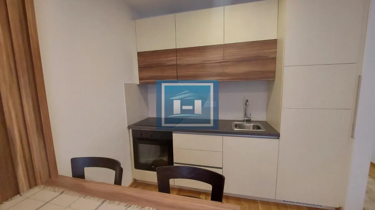 Izdavanje, garsonjera, 27m², Centar, Jagodina