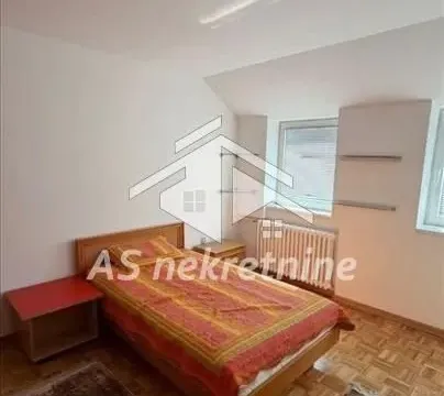 Izdavanje, stan, 210m², Čukarica, Beograd - image 14