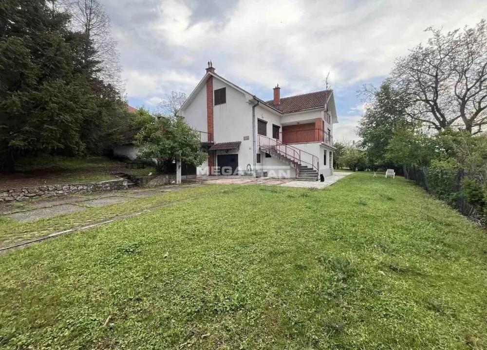 Prodaja, kuća, 450m², Boleč, Grocka