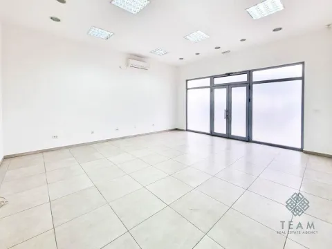 Izdavanje, poslovni prostor, 180m², Tološka šuma, Podgorica - image 8