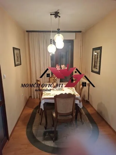 Prodaja, trosoban stan, 72m², Majdanpek, Srbija