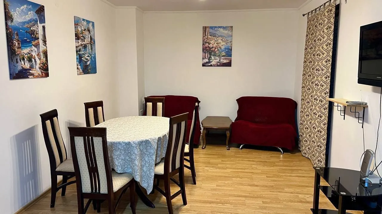 Rent, two bedroom apartment, 65m², Bijeli Do, Budva