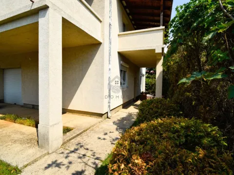 Prodaja, kuća, 200m², Zabjelo, Podgorica - image 7