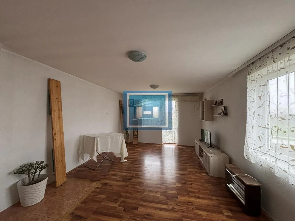 Prodaja, kuća, 194m², Ribare, Jagodina
