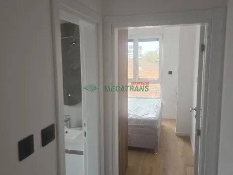 Izdavanje, trosoban stan, 73m², Bulevar patrijarha Pavla, Novi Sad Sve Podlokacije - image 8