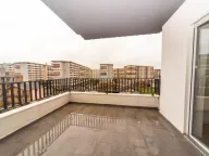 Prodaja, trosoban stan, 150m², Krivi Most, Podgorica - image 11